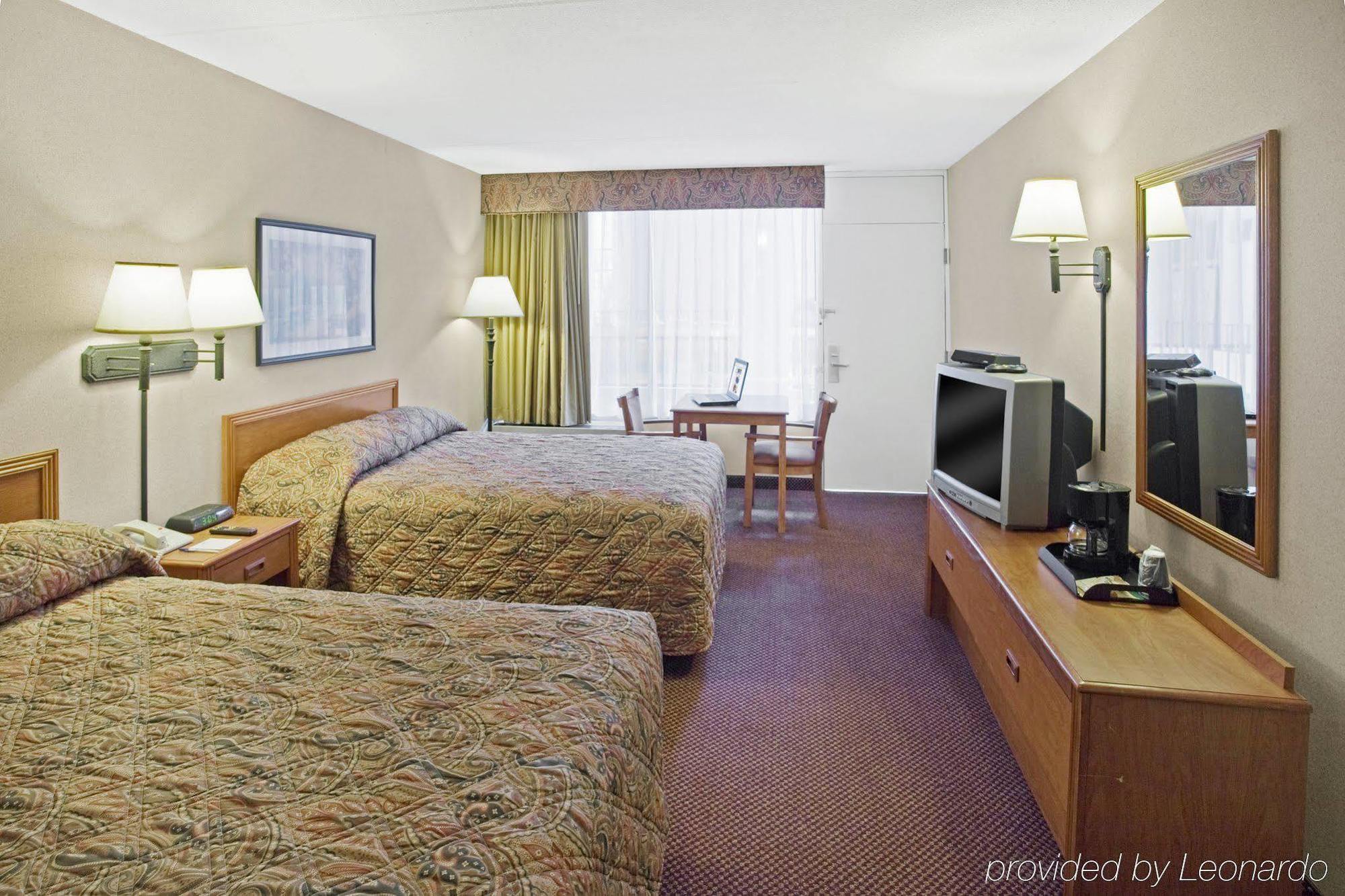 Americas Best Value Inn-Saginaw South Exterior foto